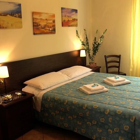 Titina B&B Rome Bagian luar foto