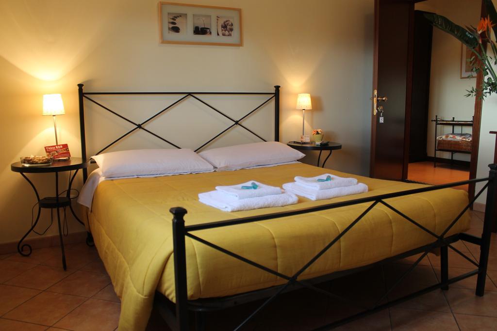 Titina B&B Rome Bagian luar foto