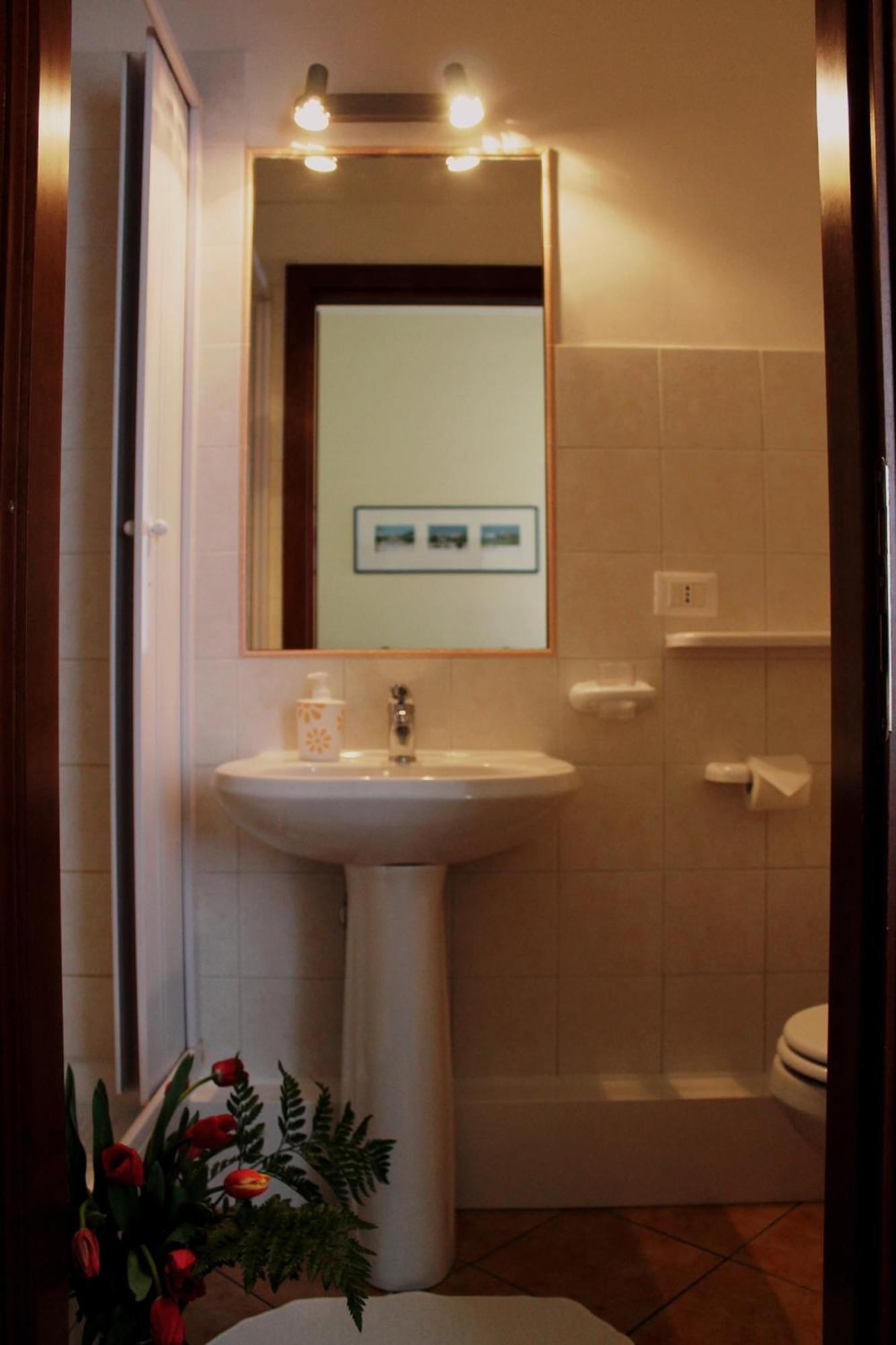 Titina B&B Rome Bagian luar foto
