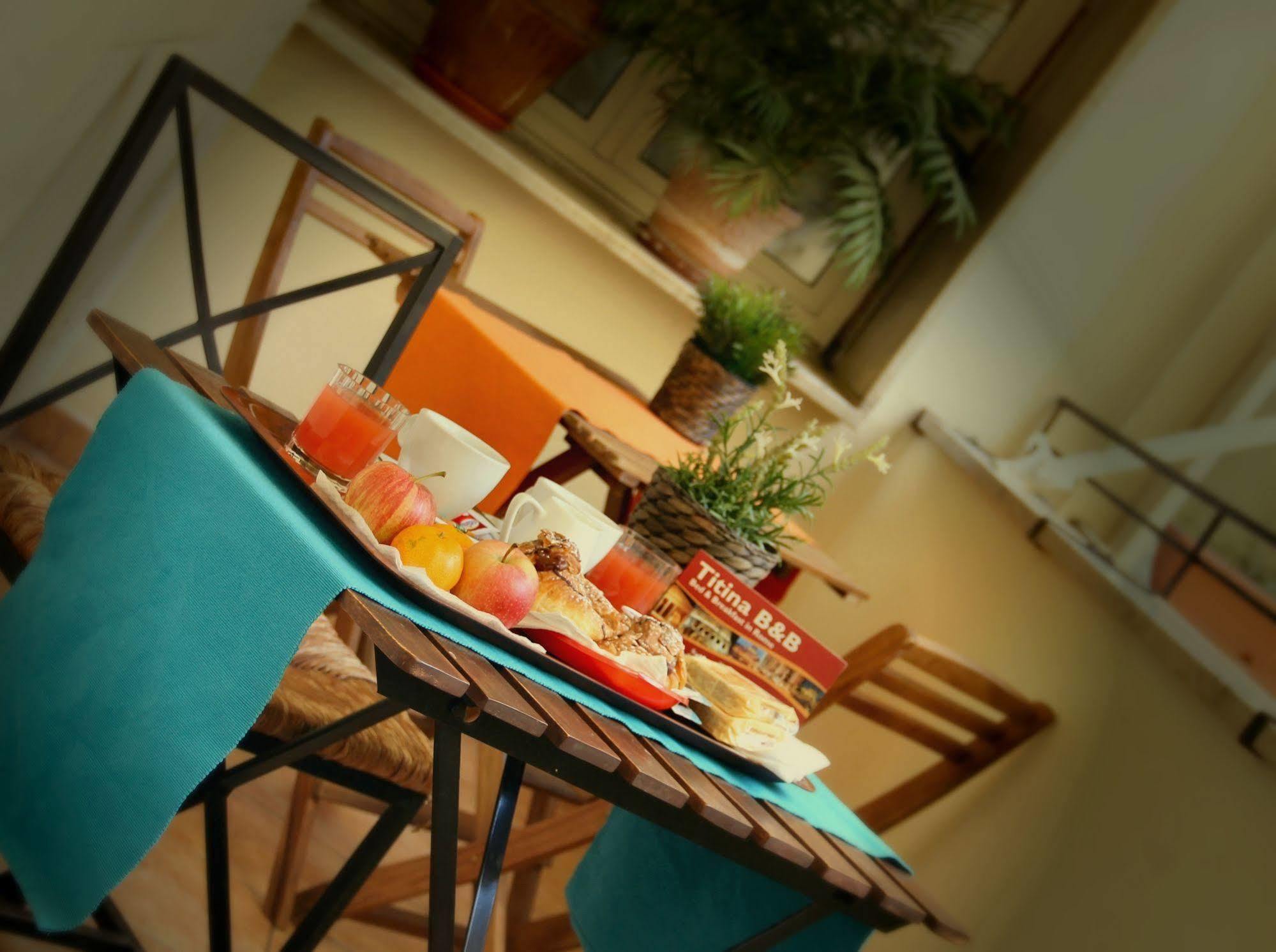 Titina B&B Rome Bagian luar foto