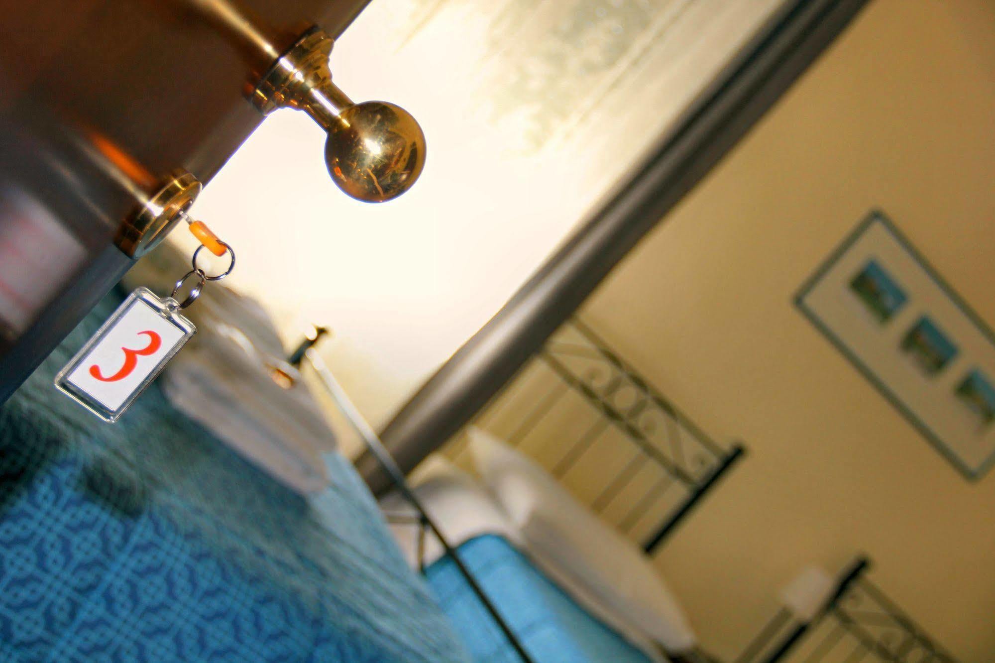 Titina B&B Rome Bagian luar foto